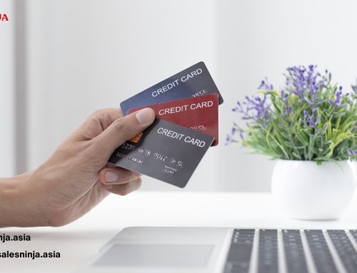How to convince a customer to buy your credit card?